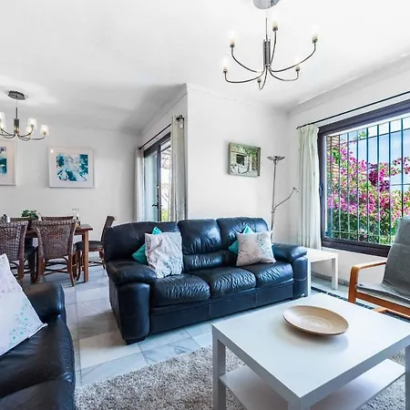 Casa Bunji Villa *